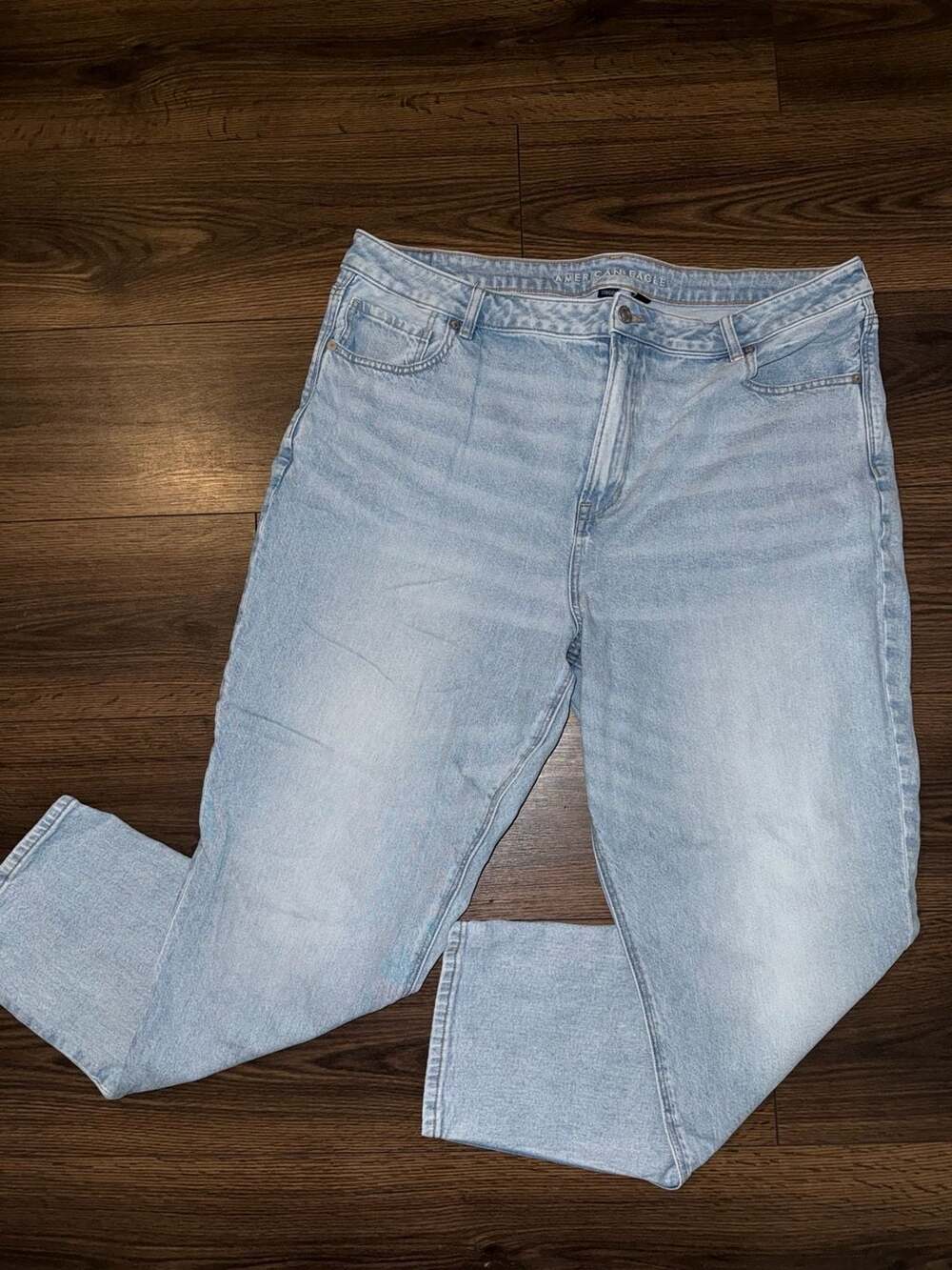 American Eagle Women's Mom Jean